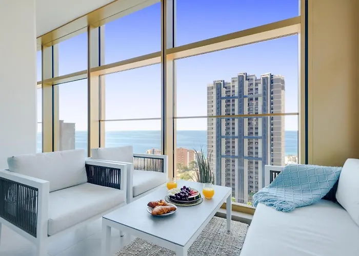 Intempo Laguna Apartment